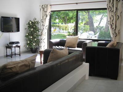 Living Room Into Garden Living Room Into Garden